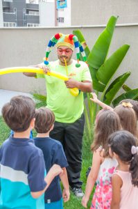 Animação e alegria para festas de crianças Animação e alegria para festas de crianças