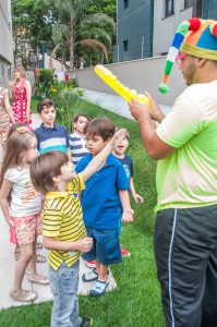 Animação e alegria para festas de crianças Animação e alegria para festas de crianças